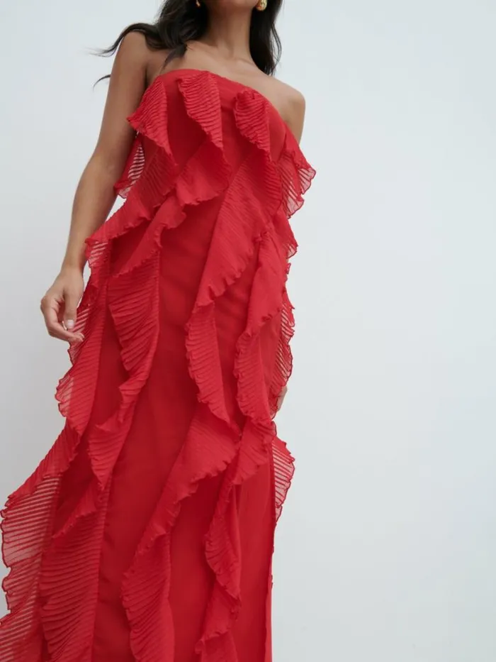 Pretty Lavish Dresses Women Perla Bandeau Ruffle Midaxi Dress Red
