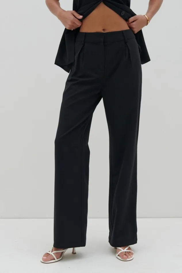 Pretty Lavish Everyday Staples Women Harlee Straight Leg Trousers Black