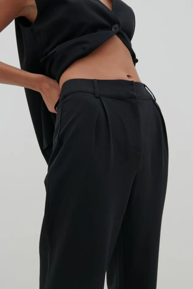 Pretty Lavish Everyday Staples Women Harlee Straight Leg Trousers Black