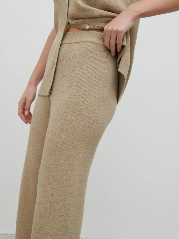 Pretty Lavish Everyday Staples Women Kourtney Knit Trousers Beige