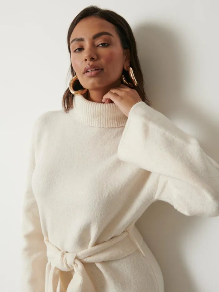 Pretty Lavish Everyday Staples Women Wrenley Midaxi Knit Dress Cream