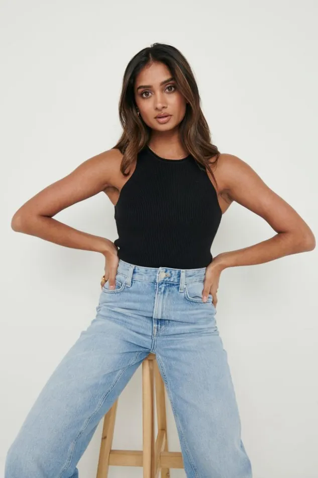 Pretty Lavish Knitwear Women Billie Ribbed Racer Tee Black