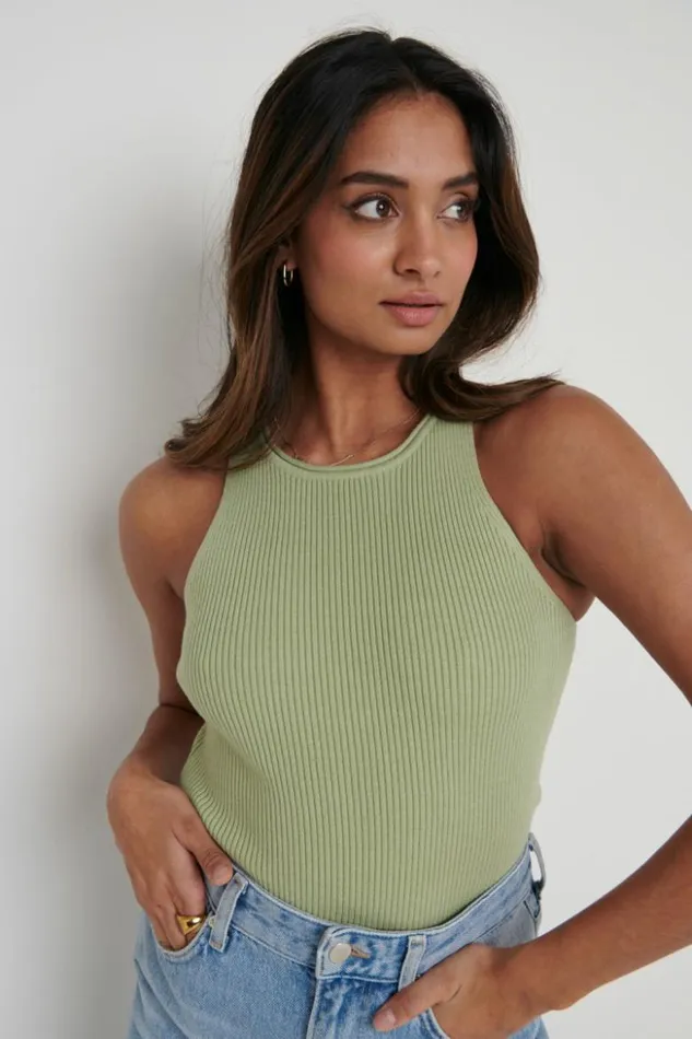 Pretty Lavish Knitwear Women Billie Ribbed Racer Tee Olive