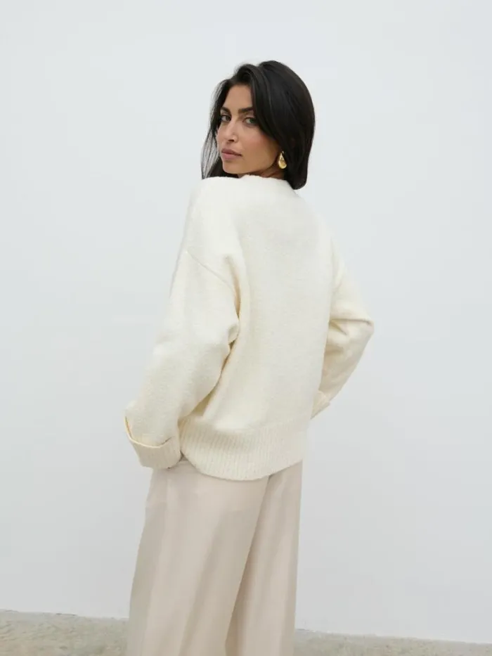 Pretty Lavish Knitwear Women Camille Oversized Borg Jumper Cream