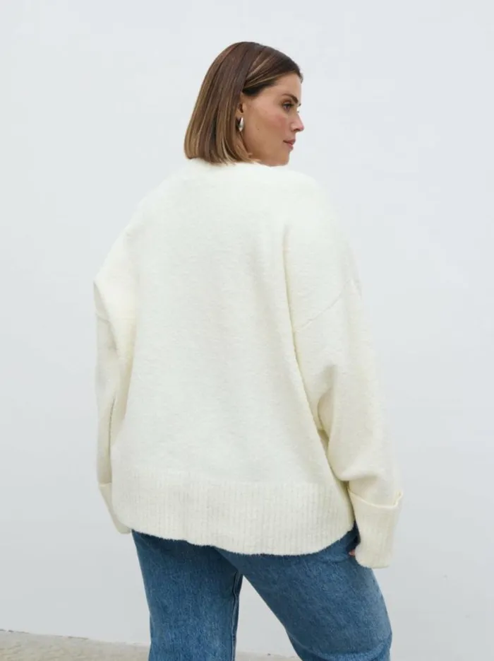Pretty Lavish Knitwear Women Camille Oversized Borg Jumper Cream