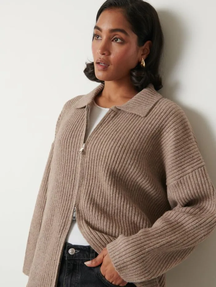 Pretty Lavish Knitwear Women Carla Zipped Knit Jumper Brown