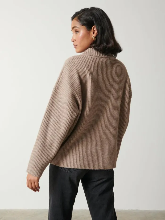 Pretty Lavish Knitwear Women Carla Zipped Knit Jumper Brown