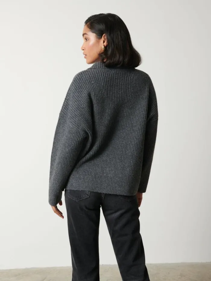 Pretty Lavish Knitwear Women Carla Zipped Knit Jumper Grey