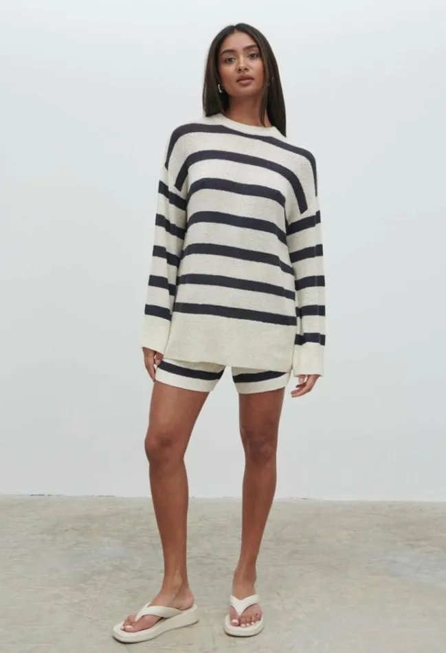 Pretty Lavish Knitwear Women Dakota Stripe Knit Jumper Cream And Navy Stripe