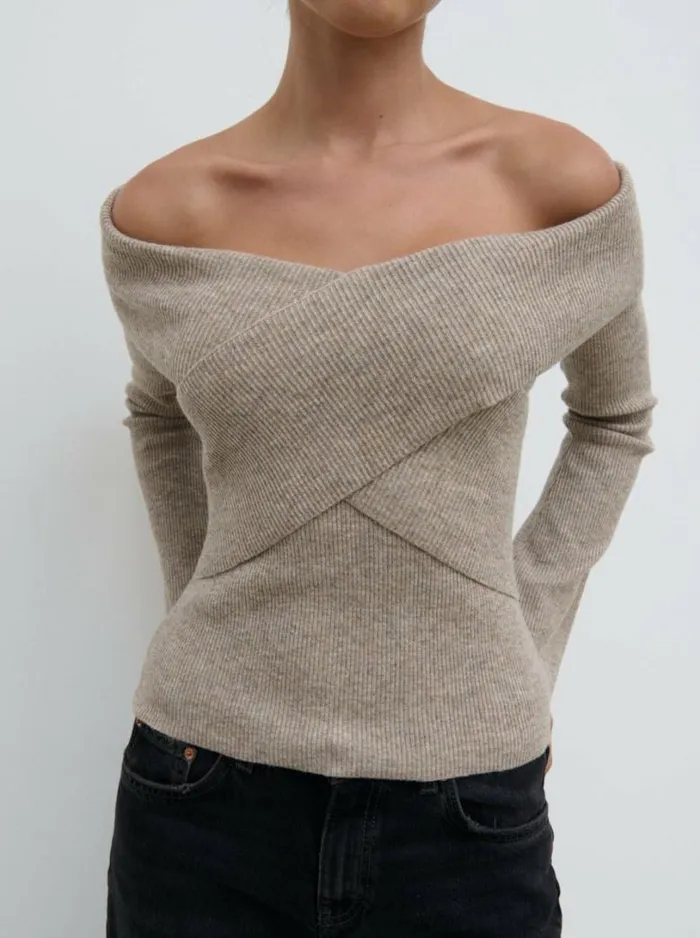 Pretty Lavish Knitwear Women Daphne Cross Over Knit Top Beige