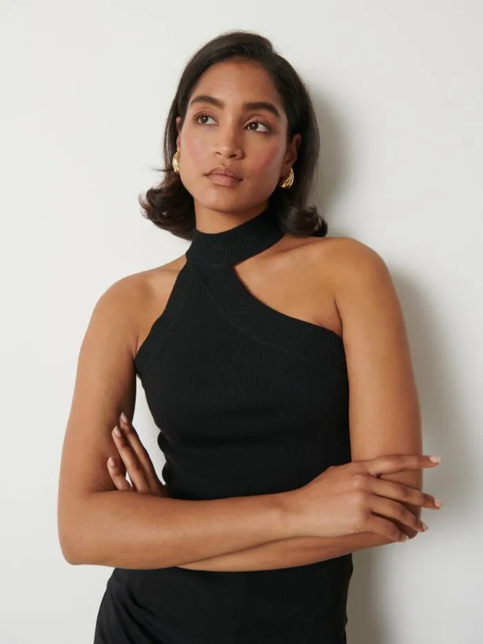 Pretty Lavish Knitwear Women Mia Turtle Neck Asymmetric Knit Top Black
