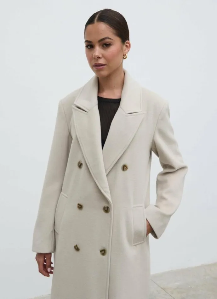 Pretty Lavish Outerwear Women Carissa Oversized Tailored Coat Cream