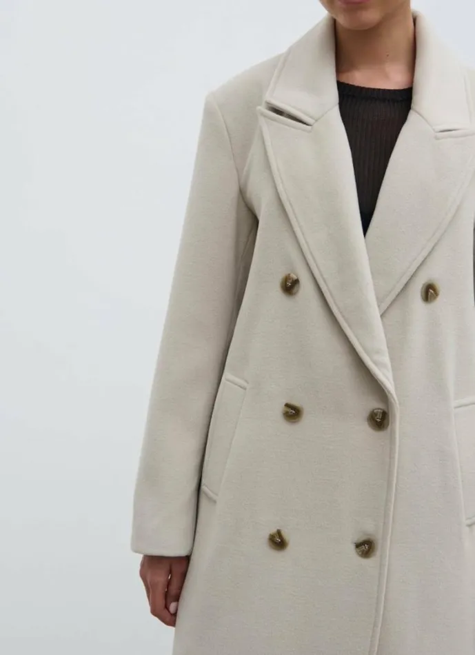 Pretty Lavish Outerwear Women Carissa Oversized Tailored Coat Cream