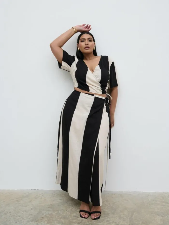 Pretty Lavish Sets Women Chaya Printed Wrap Top Curve Cream And Black