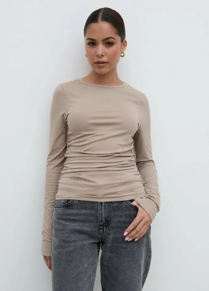 Pretty Lavish Tops Women Celia Gathered Jersey Top Brown