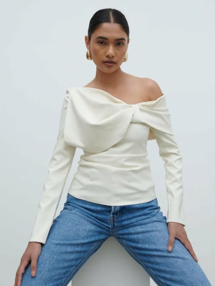 Pretty Lavish Tops Women Naomi Exaggerated Bow Top Cream
