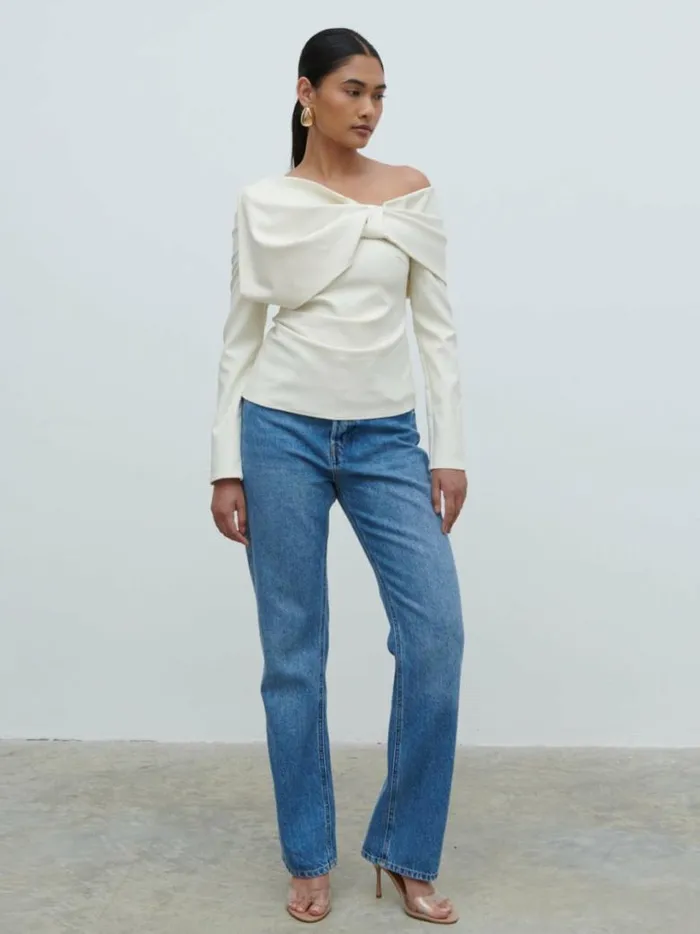 Pretty Lavish Tops Women Naomi Exaggerated Bow Top Cream