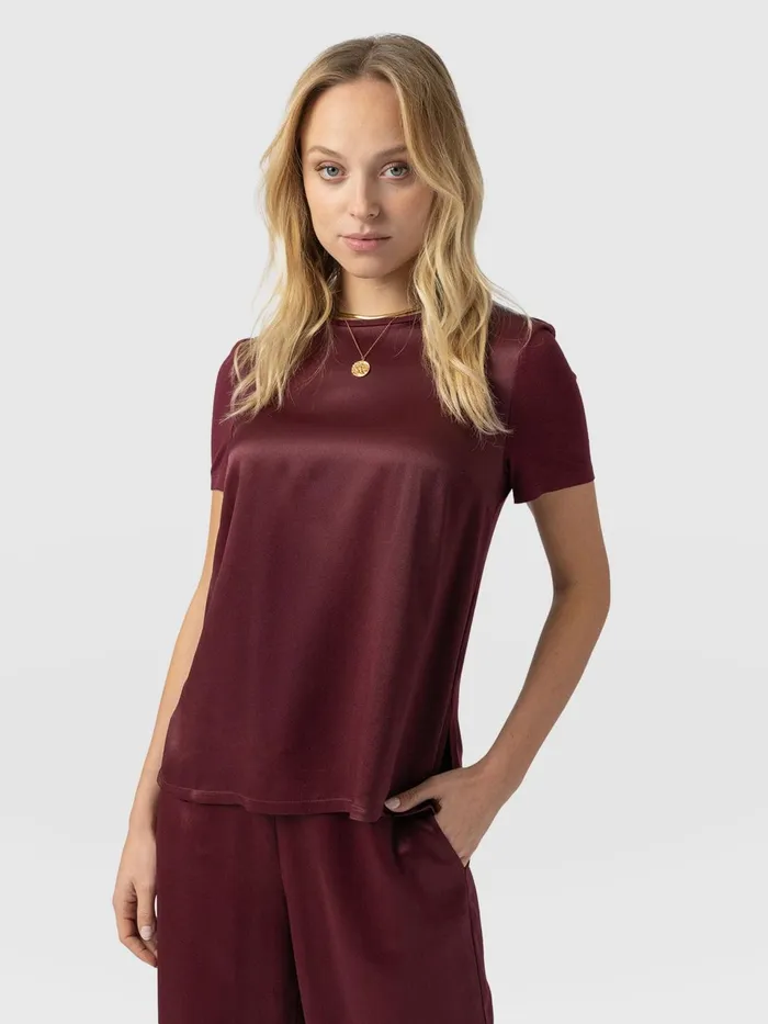 Rayner Contrast Tee 8211 Maroon Maroon Women Saint And Sofia TShirts and Tanks
