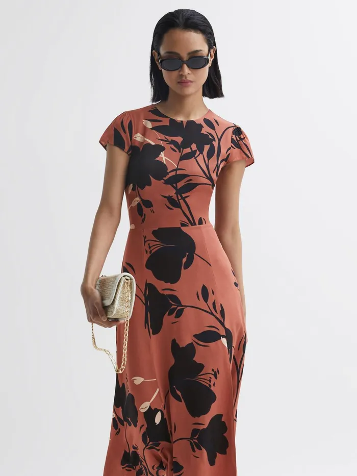Reiss Dresses Floella Floral Printed Midi Dress Blushblack 8211 Women