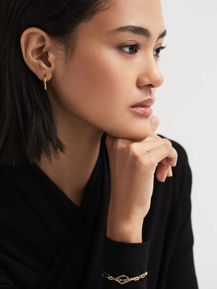 Reiss Jewellery Miro 8 Maria Black Huggie Earring Gold 8211 Women