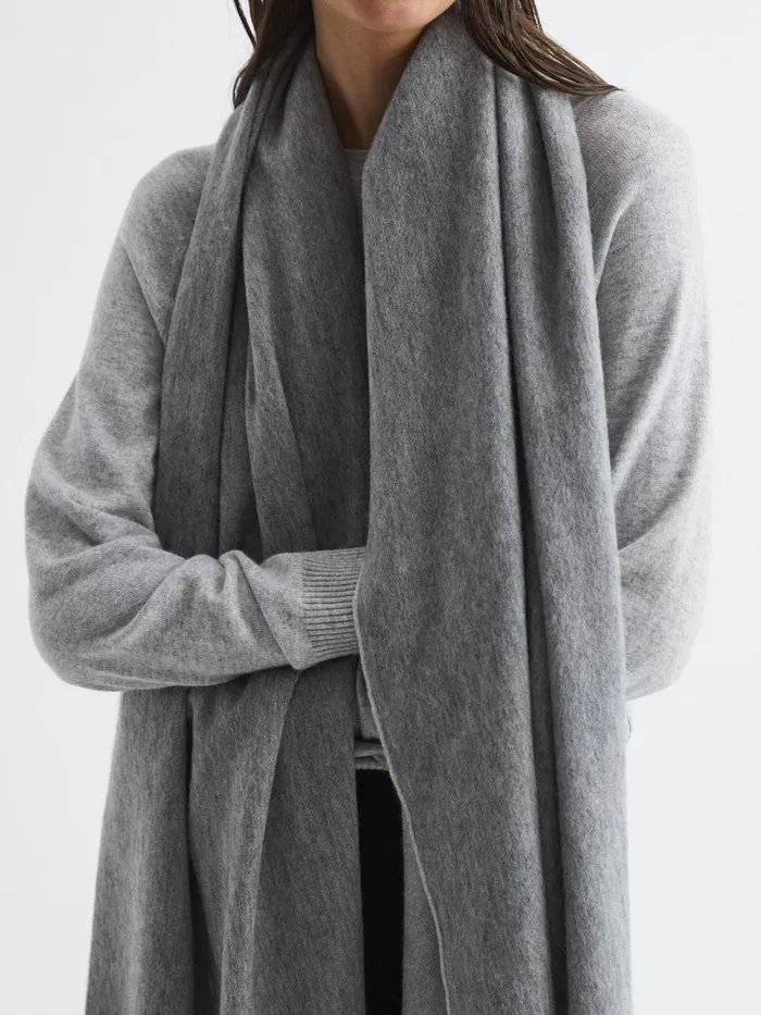 Reiss Scarves Hats and Gloves Picton Cashmere Blend Scarf Soft Grey 8211 Women