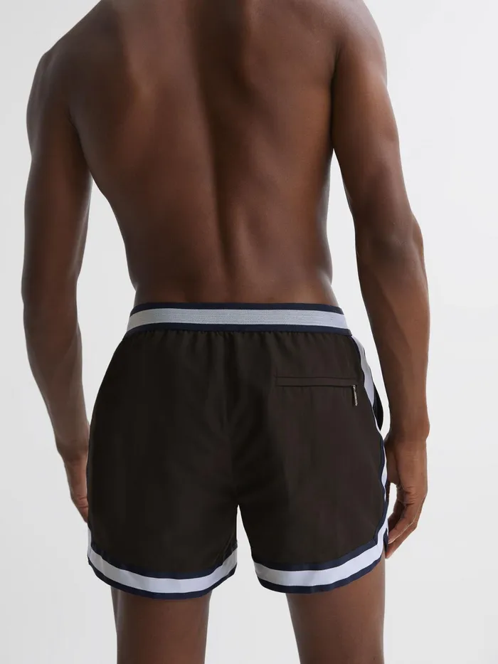 Reiss Shorts Baller Reiss Ch Elasticated Waist Contrast Swim Shorts Chocolatenavy 8211 Men