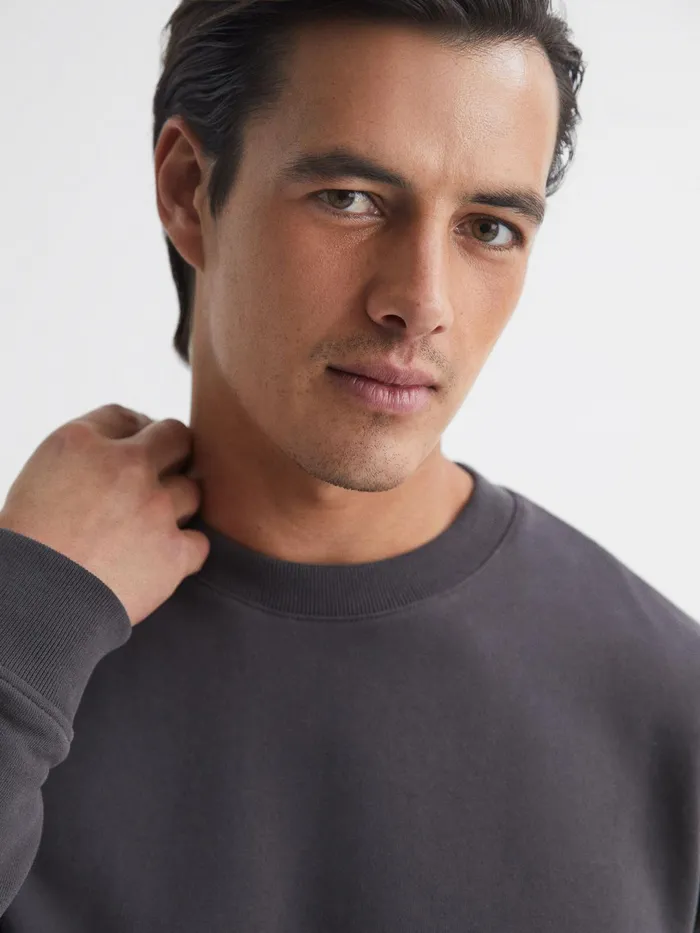Reiss Sweats and Hoodies Alistar Oversized Garment Dye Sweatshirt Fern Green 8211 Men