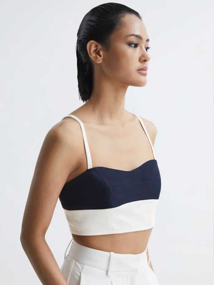 Reiss Tops Amara Colourblock Cropped Top Navywhite 8211 Women
