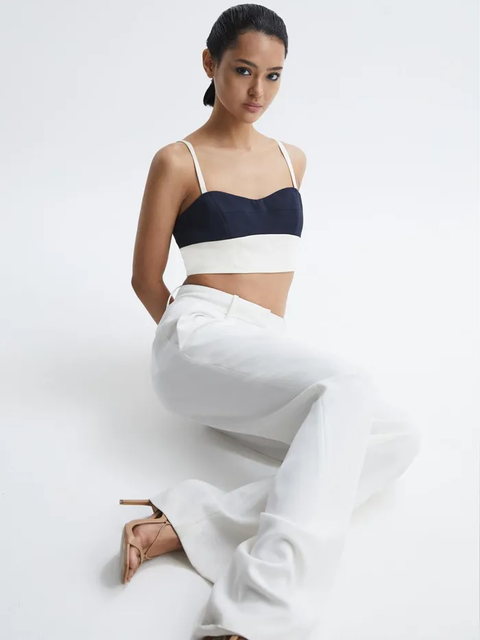 Reiss Tops Amara Colourblock Cropped Top Navywhite 8211 Women