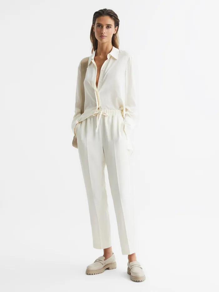 Reiss Trousers Hailey PullOn Tapered Trousers Cream 8211 Women