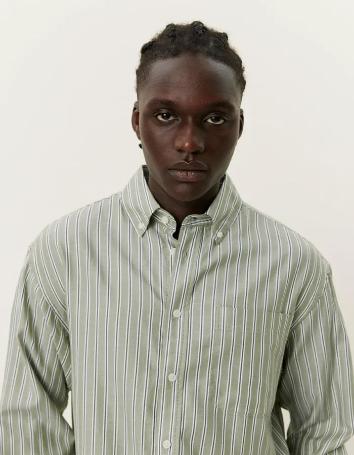 ShirtsOvershirts Men Les Deux Kolton Herringbone Poplin Shirt 8211 WhiteChive Green