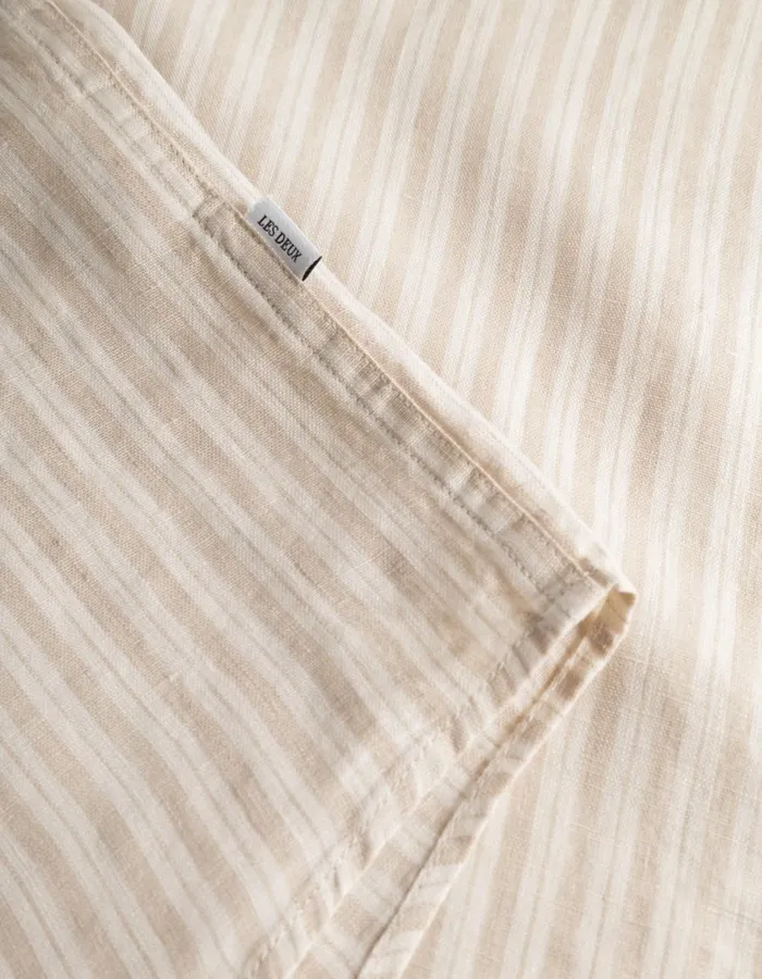 ShirtsOvershirts Men Les Deux Kristian Linen BD Shirt 8211 Light Desert SandLight Ivory