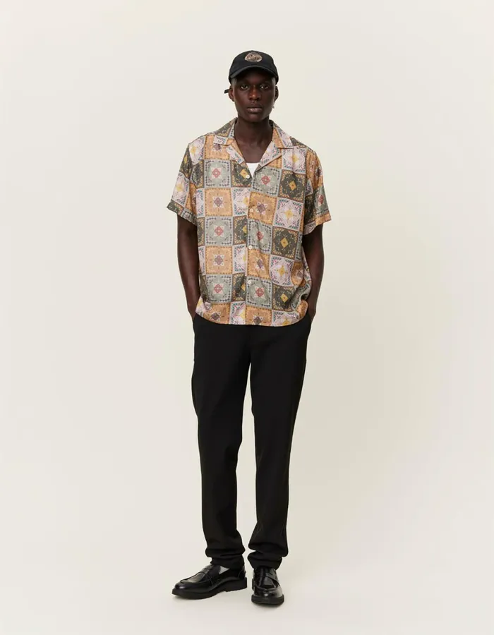 ShirtsOvershirts Men Les Deux Tiles AOP SS Shirt 8211 Multicolor