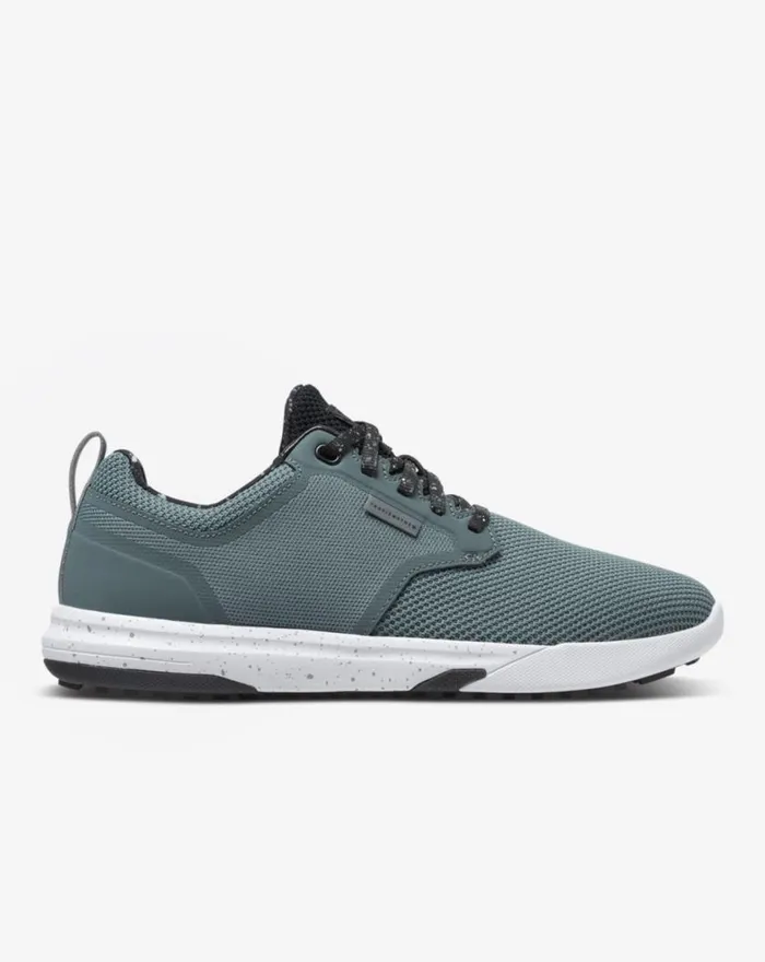 Shoes THE DAILY PRO HYBRID PRINT SHOE Stormy Grey TravisMathew Casual Shoes