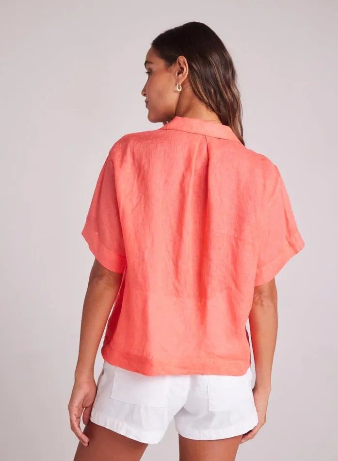 Short Sleeve Flowy Button Down 8211 Hibiscus Bloom Women Bella Dahl Button Down Short Sleeve Flowy Button Down 8211 Hibiscus Bloom Women Bella Dahl Button Down