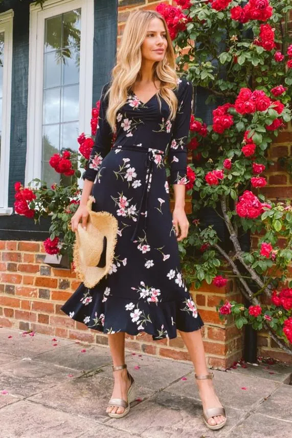 Sosandar Black and White Floral Print Jersey Midi Dress Black White Women Dresses Sosandar Black and White Floral Print Jersey Midi Dress Black White Women Dresses