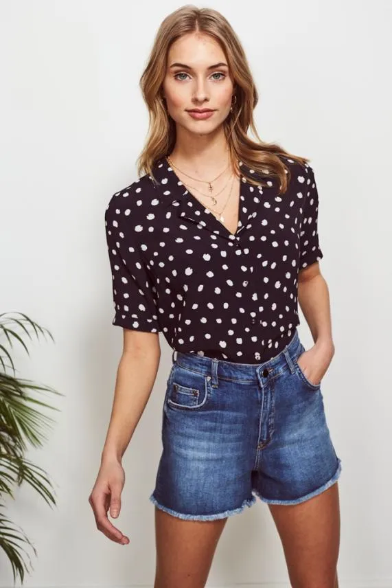 Sosandar Black and White Spot Print Short Sleeve Relaxed Fit Shirt Black White Women Tops