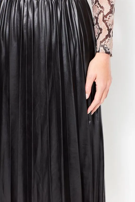 Sosandar Black Leather Look Pleated Midi Skirt Black Women Skirts