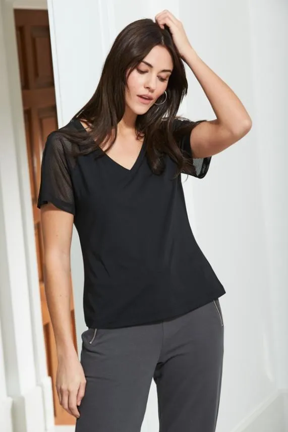 Sosandar Black Mesh Sleeve Breathe Activewear T Shirt Black Women Activewear