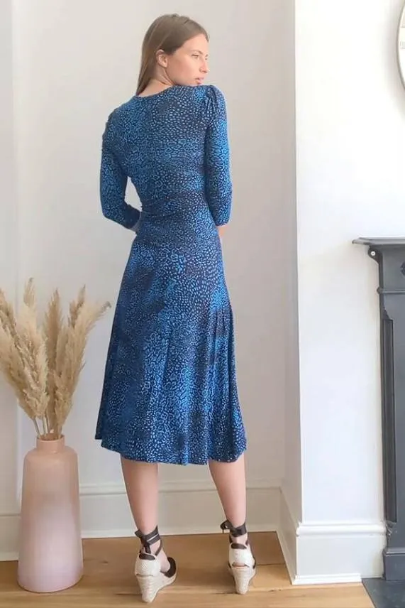 Sosandar Blue Animal Print Sweetheart Neckline Midi Dress Blue Women Dresses