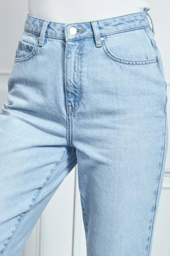 Sosandar Light Wash Slim Leg Mom Jeans Light Wash Women Jeans and Jeggings