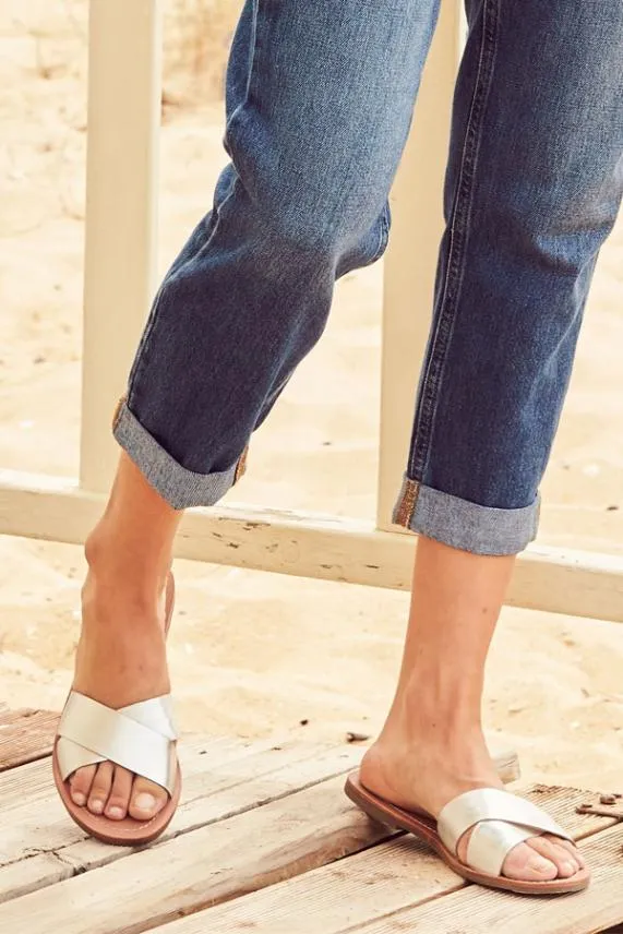 Sosandar Lisbon Silver Leather Cross Strap Mule Flat Sandal Silver Women Sandals and Flip Flops Sosandar Lisbon Silver Leather Cross Strap Mule Flat Sandal Silver Women Sandals and Flip Flops
