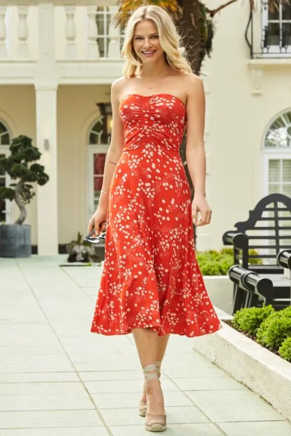 Sosandar Red and White Ditsy Floral Print Ruched Front Bandeau Dress Red White Women Dresses