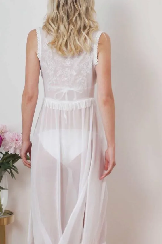 Sosandar White Embroidery Detail Kaftan White Women Swim and Beachwear