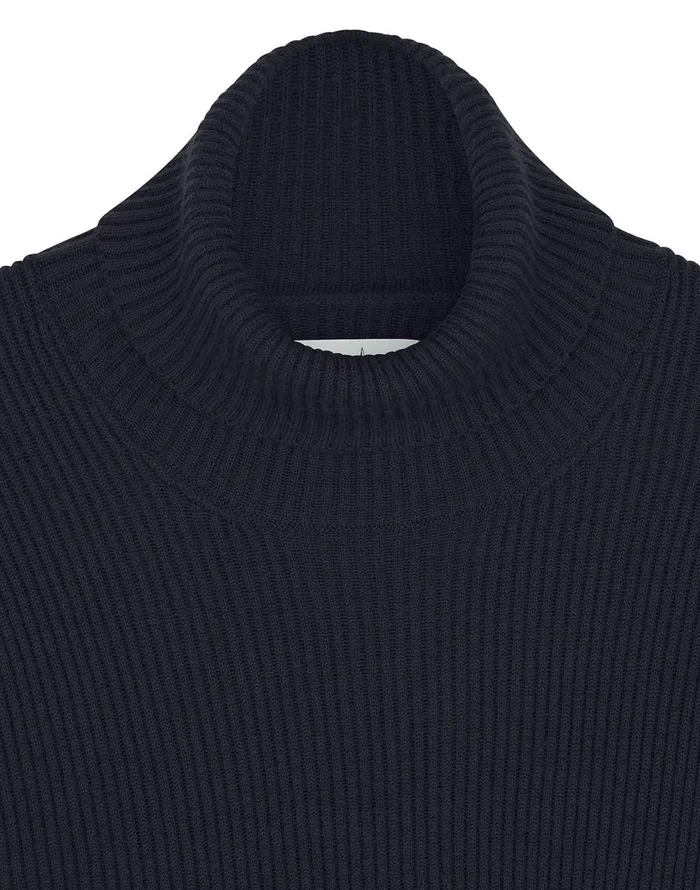Stone Island Knitwear 522C2 Turtleneck Jumper In Navy 8211 Mens
