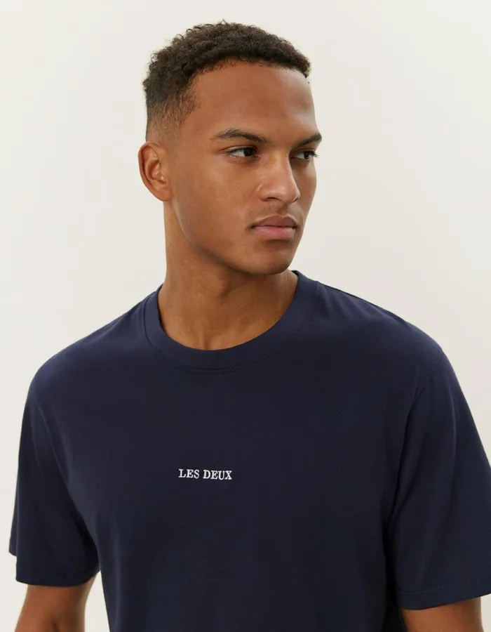 Tshirts Men Les Deux Dexter TShirt 8211 Dark Navy