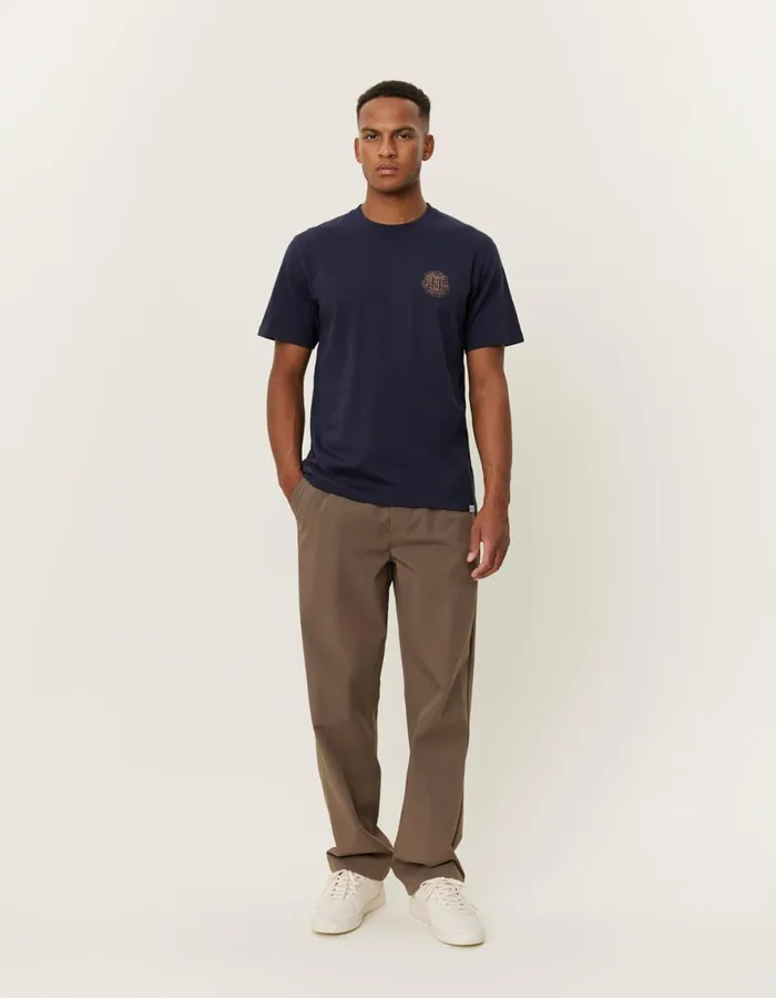 Tshirts Men Les Deux Globe TShirt 8211 Dark NavyTobacco Brown