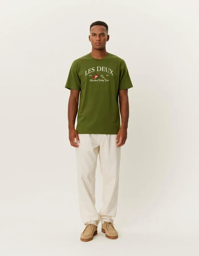 Tshirts Men Les Deux Ivy League TShirt 8211 Chive Green