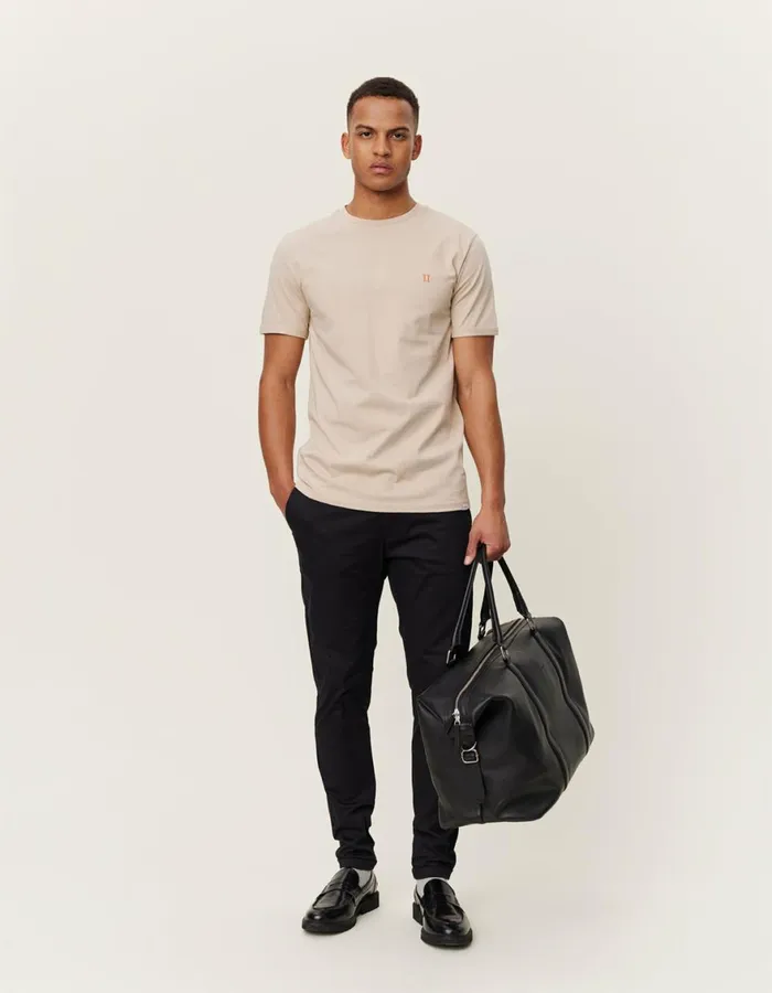 Tshirts Men Les Deux Norregaard TShirt 8211 Seasonal 8211 Light Desert SandOrange