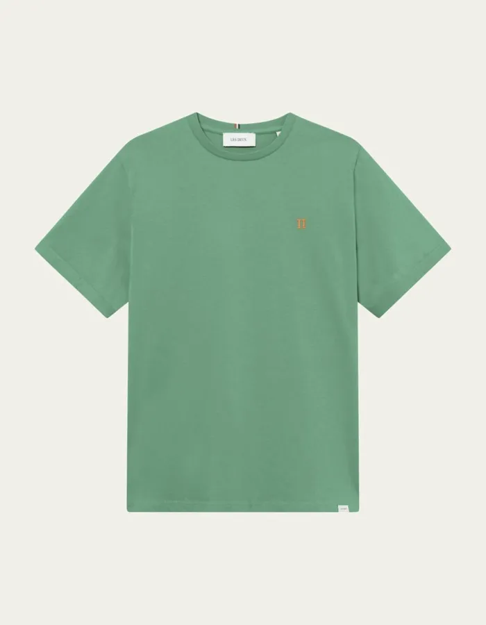 Tshirts Men Les Deux Norregaard TShirt 8211 Seasonal 8211 Vintage GreenOrange